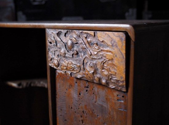 Retro decorative shelf composed of natural wood, early Showa period.
