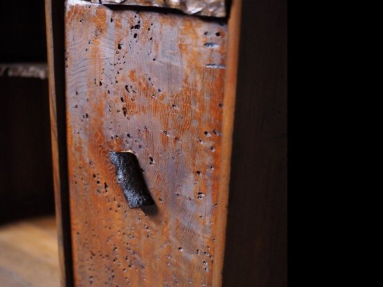 Retro decorative shelf composed of natural wood, early Showa period.