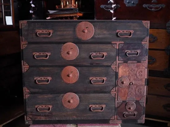 Bengala metal fittings An original antique chest from the Meiji period
