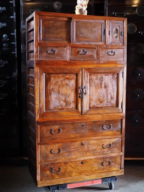 Japanese-Western style wardrobe made of keyaki wood from the early Showa period