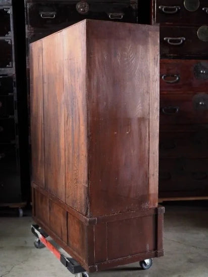 high-quality two-tiered tea chest made of zelkova wood from the early showa period