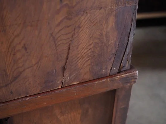 high-quality two-tiered tea chest made of zelkova wood from the early showa period