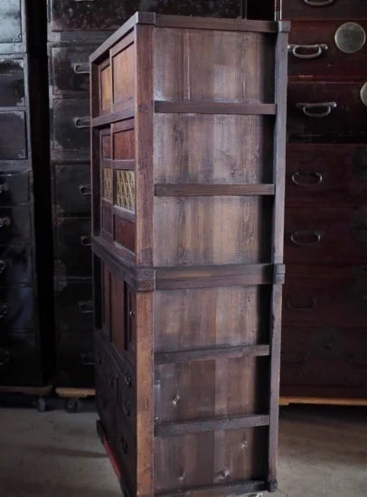 beautiful antique Mizuya chest of drawers from the Meiji period with kumiko work. 100 years old