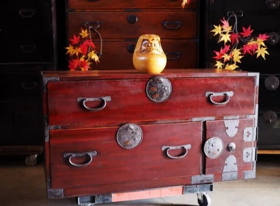 Antique lowboard with brass fittings, Nihonmatsu Tansu, Taisho era