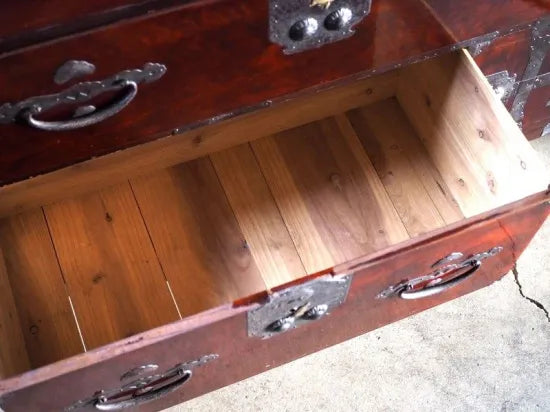 Antique lowboard made of Japanese zelkova wood from the Meiji period