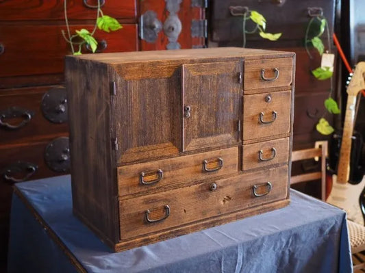 Antique small chest of drawers made entirely of paulownia wood from the Taisho to early Showa periods